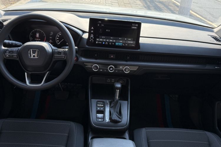 Used Honda CR-V 2023 240TURBO Two-Wheel Drive Active Version 5 Seats Interior 1