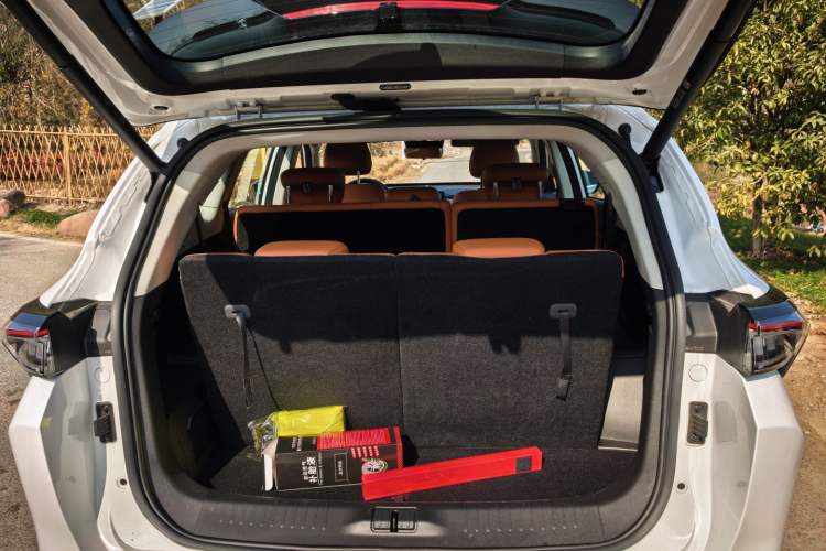 Used JETOUR Shanhai L7 2024 1.5T 120km ULTRA 7-Seater Interior 1