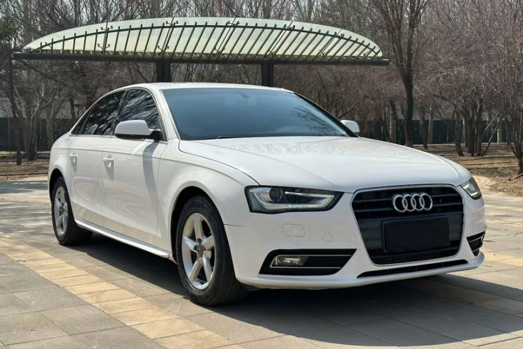 Used Audi A4L 2016 30 TFSI Collector's Edition Automatic Comfort Model Exterior 2