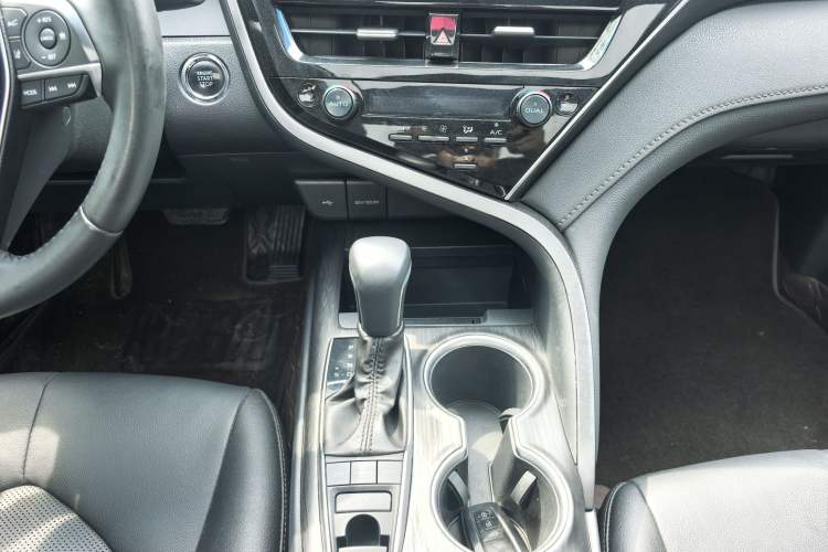 Used Toyota Camry 2021 2.5G Luxury Edition