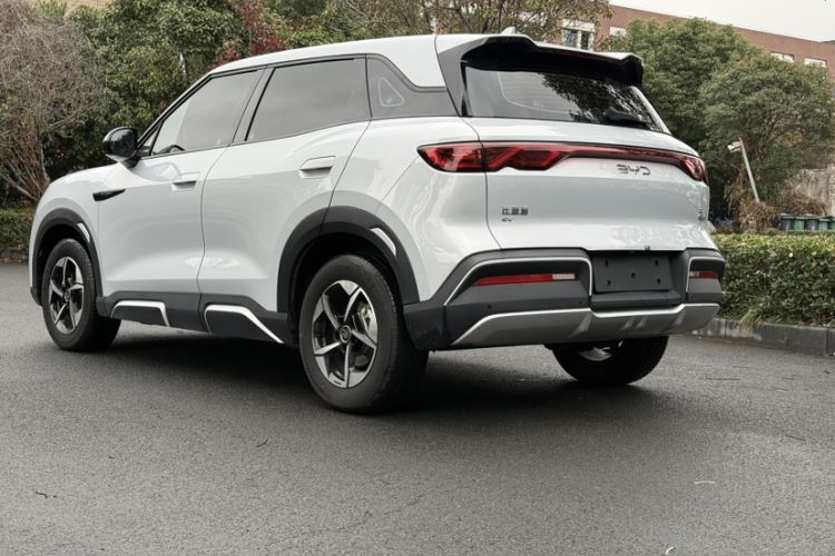 Used BYD Yuan UP 2024 401KM Leading Edition