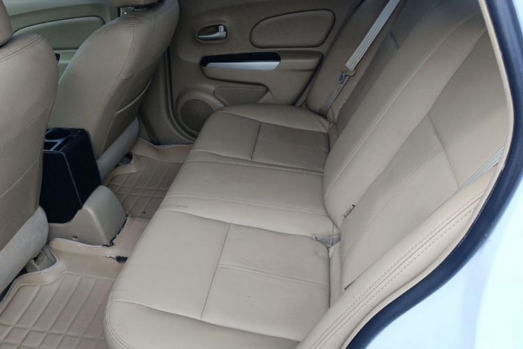 Used Venucia D50 2013 1.6L Automatic Luxury Edition