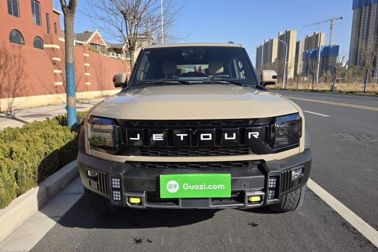 Used JETOUR Traveler 2023 2.0T All-Wheel Drive CrossPRO+