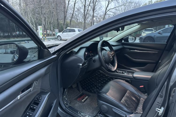 Used Mazda Mazda 3 Axela 2020 1.5L Automatic ZhiMei Edition