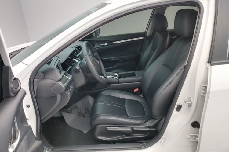 Used Honda Civic 2016 220TURBO CVT Luxury Edition