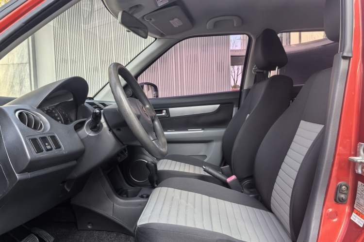 Used Suzuki Swift 2014 1.5L Automatic Fashion Edition
