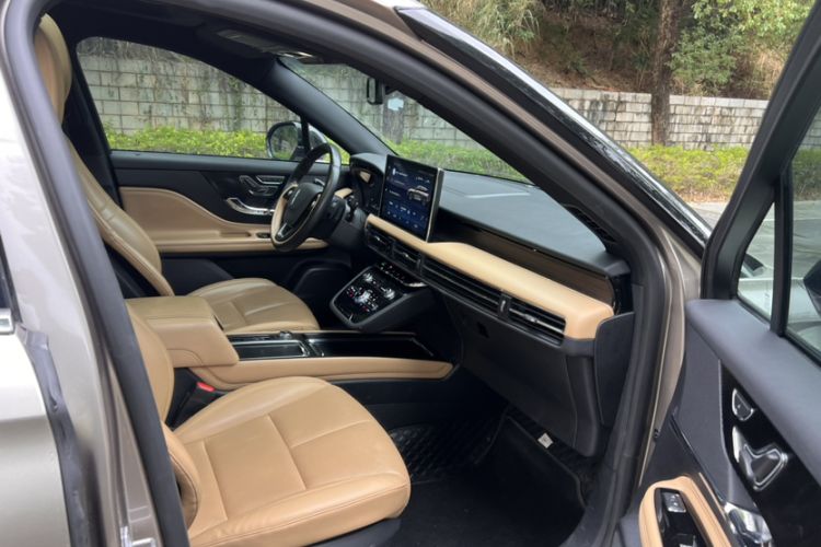 Used Lincoln Corsair 2022 2.0T Two-Wheel Drive Luxury Edition