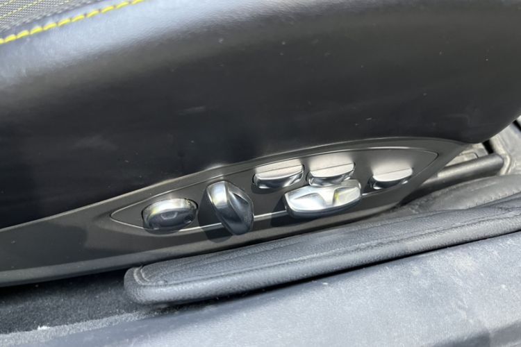 Used Porsche 718 2019 Boxster T 2.0T Interior 2