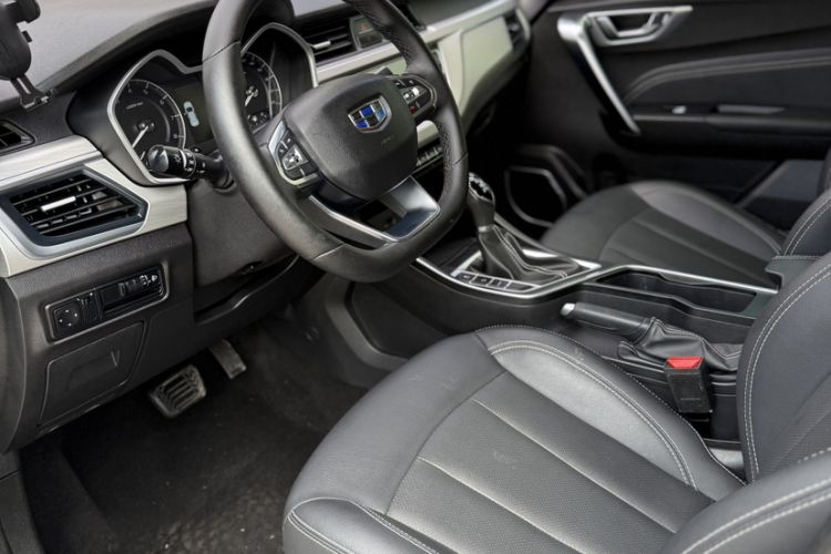 Used Geely Auto Vision X3 2019 Upgraded Model 1.5L CVT Prestige Version
