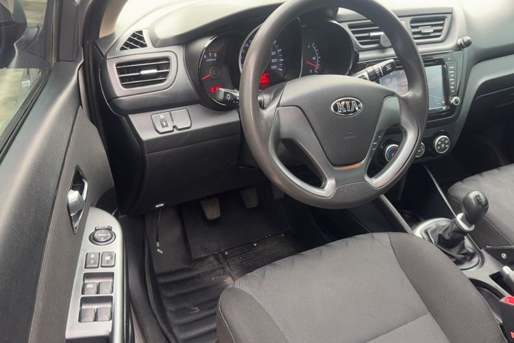 Used Kia K2 2015 Sedan 1.4L MT GLS