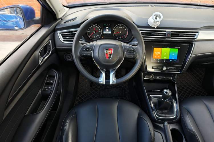 Used Roewe i5 2019 1.5L Manual 4G Connect Leehao Flagship Edition
