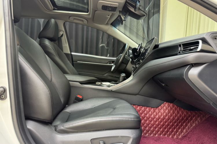 Used Toyota Camry 2021 2.0G Luxury Edition