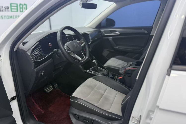 Used Volkswagen Tayron X 2020 330TSI Two-Wheel Drive Luxury Smart Connectivity Version Interior 2