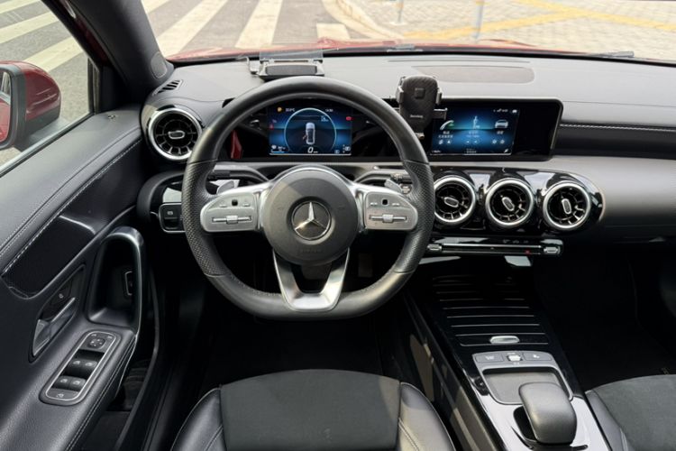 Used Mercedes-Benz A-Class 2019 Restyled A 180 L Sport Sedan Interior 7