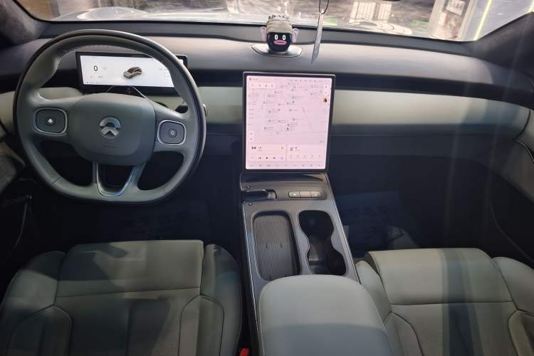 Used Nio ET5T 2023 75 kWh Touring