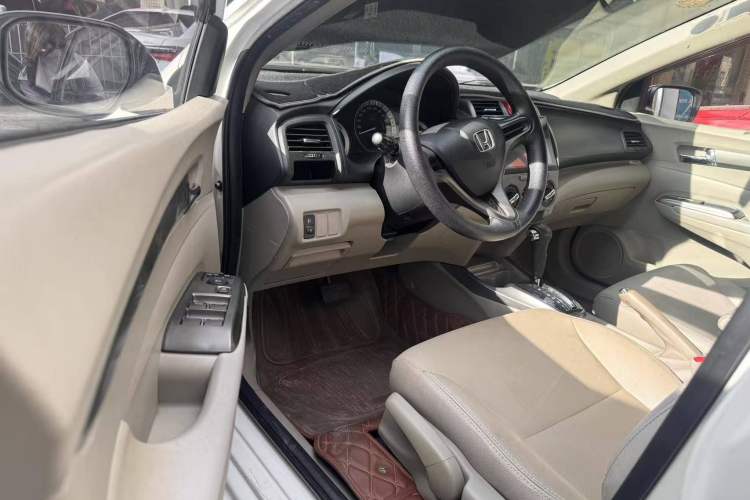 Used Honda City Classic 2014 Style 1.5L Automatic Elite Edition
