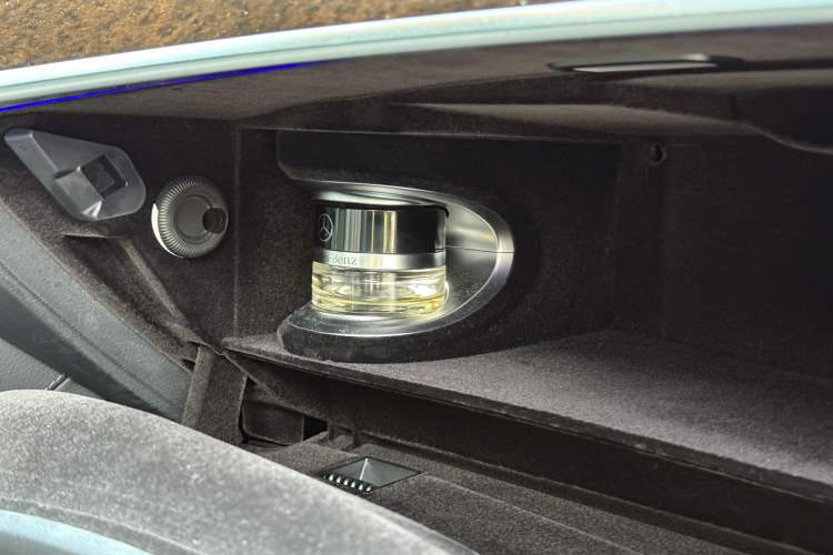 Used Mercedes-Benz S-Class 2017 S 320 L Business Model