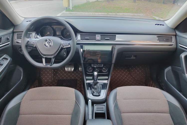 Used Volkswagen C-TREK 2018 1.5L Automatic Comfort Model