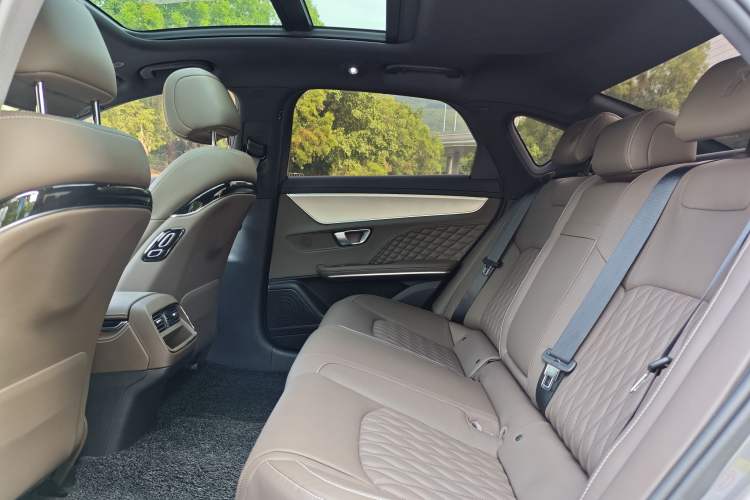 Used BYD Han 2023 EV Champion Edition 506KM Front-Wheel-Drive Premium Model
