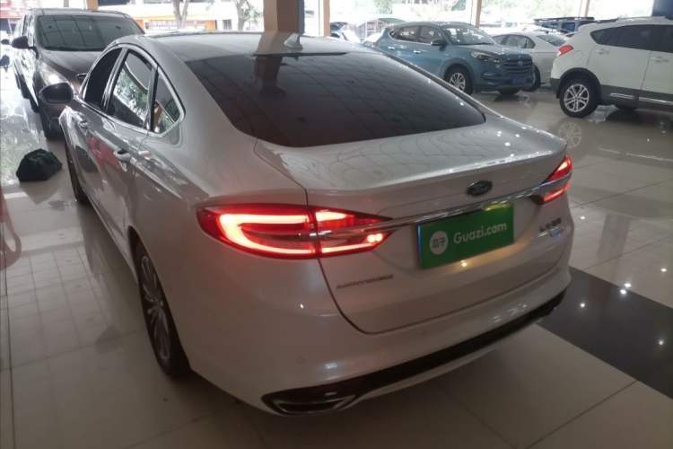 Used Ford Mondeo 2017 EcoBoost 200 Luxury Model
