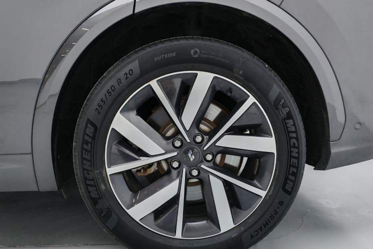 Used Li Auto L7 2023 Pro Model
