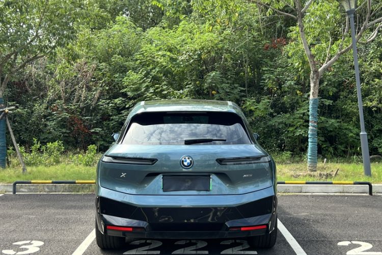 Used BMW iX 2022 xDrive40