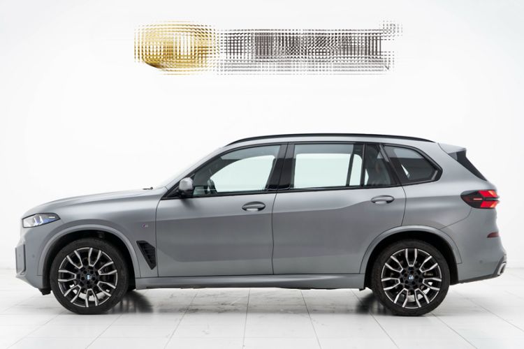 Used BMW X5 2023 xDrive 40Li M Sport Night Edition Package
