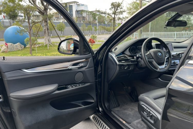 Used BMW X6 2017 xDrive28i