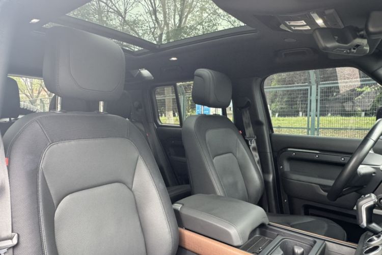 Used Land Rover Defender 2023 110 3.0T P400 X-DYNAMIC HSE Headliner