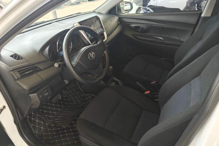 Used Toyota YARiS L Zhi Xuan 2016 Revised 1.5E CVT Charming Edition
