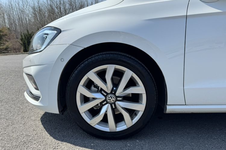 Used Volkswagen Golf Sportsvan 2019 280TSI Automatic Guardian Edition China V Standard
