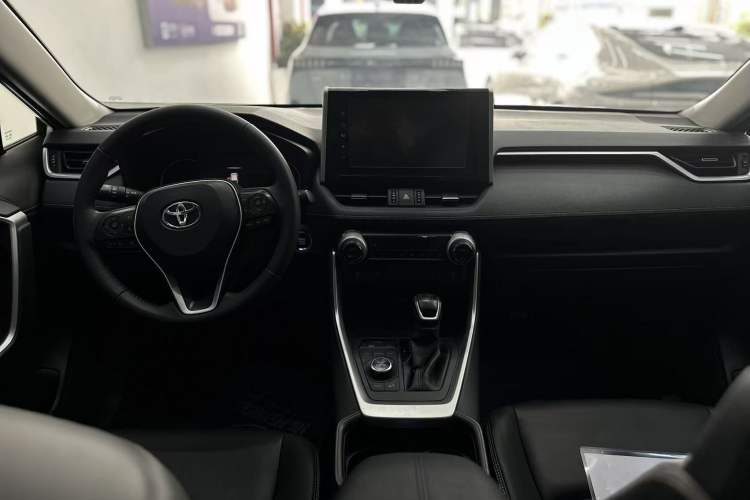 Used Toyota RAV4 2020 2.0L CVT Four-Wheel Drive Prestige Edition
