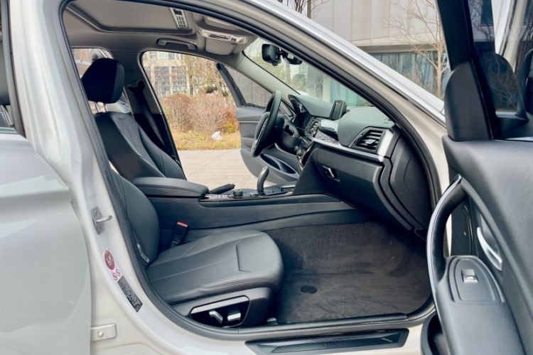 Used BMW 3 Series 2017 320Li Fashion Model