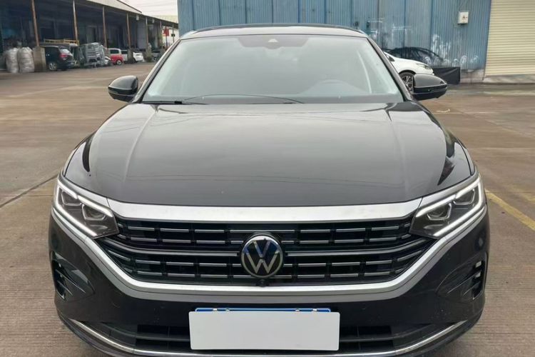 Used Volkswagen Passat 2025 Outstanding Model 380TSI Dragon Glory Edition