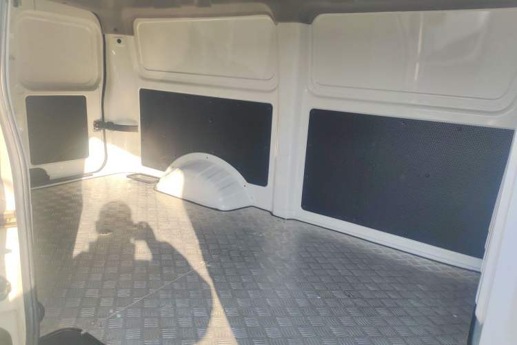 Used New Gonow Shuailing 2022 Standard Range with 41.64 kWh Lishen Power
