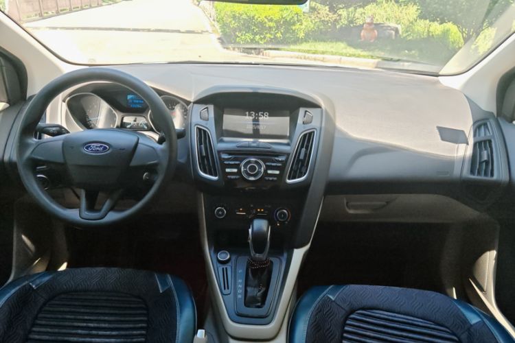 Used Ford Focus 2018 Sedan Classic 1.6L Automatic Comfort Plus Smart Drive Version