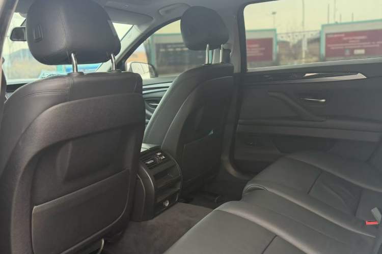 Used BMW 5 Series 2014 520Li Elegant Model