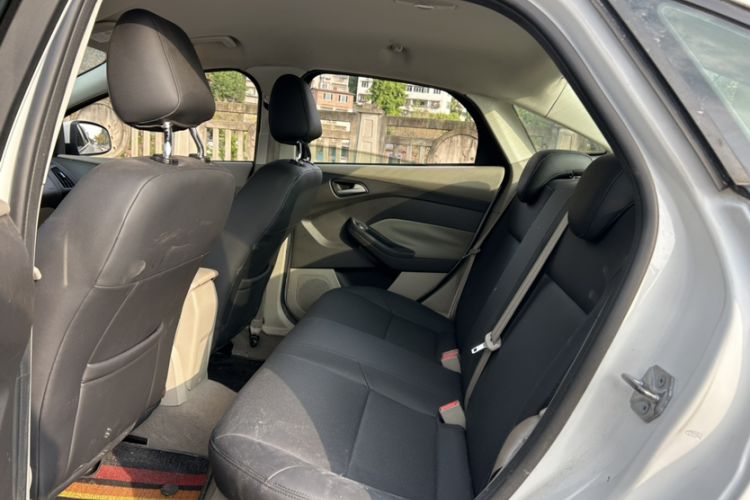 Used Ford Focus 2012 Sedan 1.6L Automatic Comfort Model