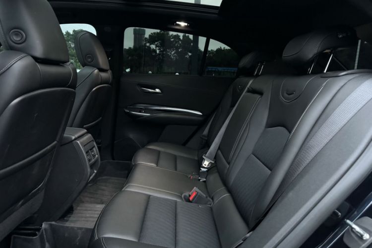 Used Cadillac XT4 2022 28T Two-Wheel Drive Fashion Edition
