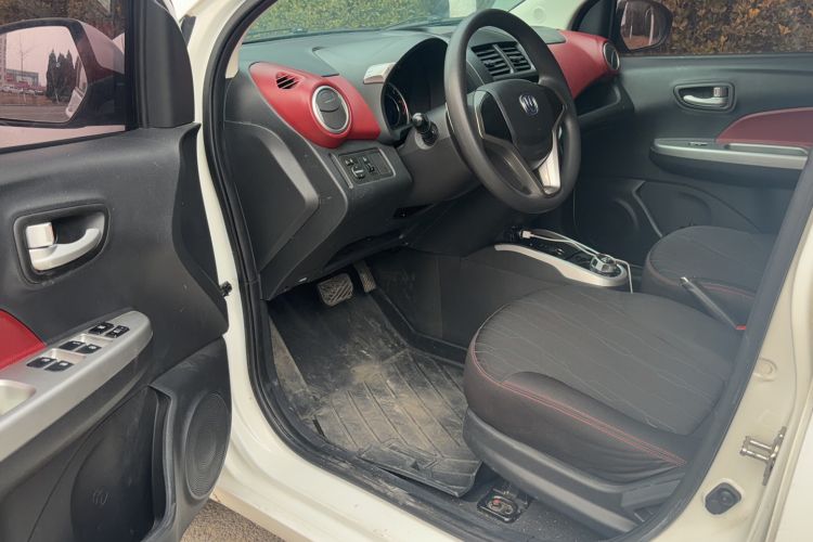 Used Changan Benni 2015 1.4L IMT Luxury Model China V Standard