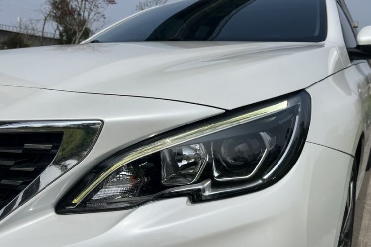Used Peugeot 408 2019 360THP Automatic Luxury Edition China VI Standard Left Front Headlight