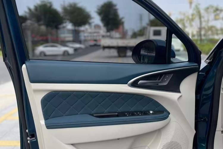 Used ORA Good Cat 2021 400km Standard Range Athena Edition Lithium Iron Phosphate
