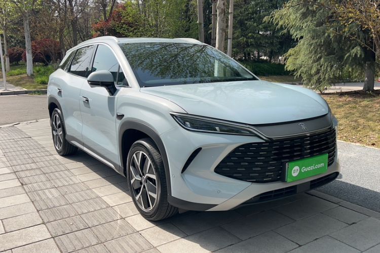 Used BYD Song L DM-i 2025 Intelligent Driving Version 160 km Beyond-Range Type Exterior 5