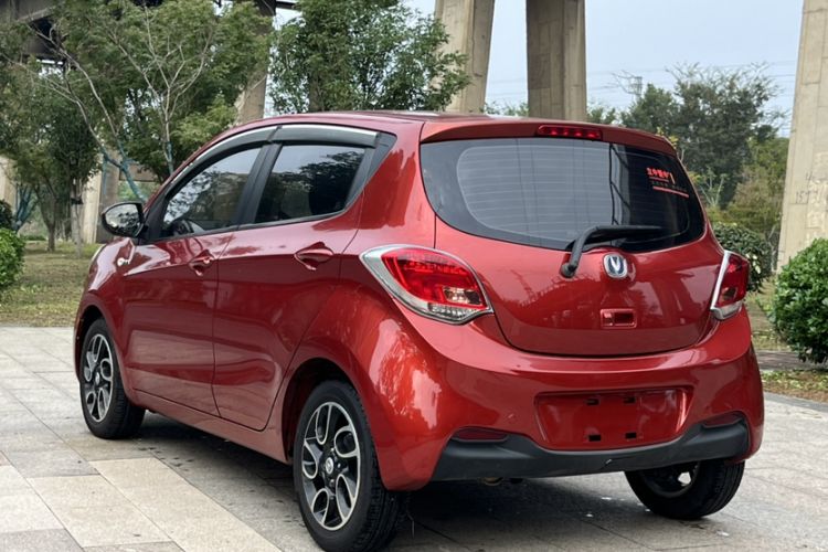 Used CHANGAN Benni 2015 1.4L IMT Luxury Model China IV