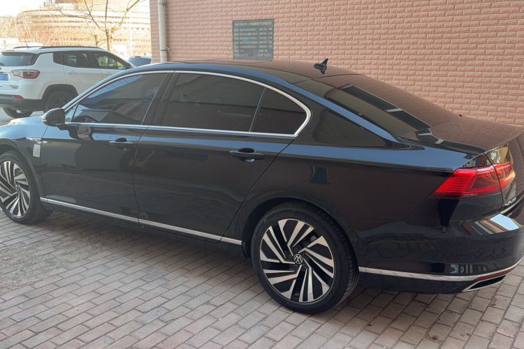 Used Volkswagen Magotan GTE Plug-in Hybrid 2022 GTE Prestige Model