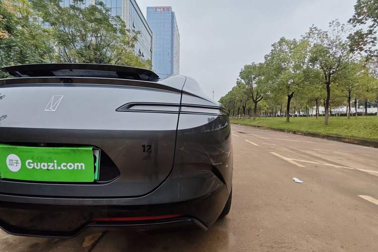 Used Avatr 12 2024 700 Three-Laser Rear-Wheel Drive Smart Enjoyment Version