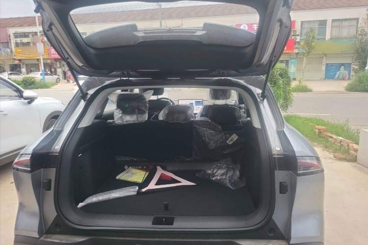 Used Baojun Yunhai 2024 140km Plug-in Hybrid Version