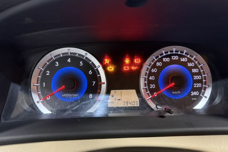 Used Toyota Corolla EX 2013 1.6L Manual Excellence Edition Odometer Close Up