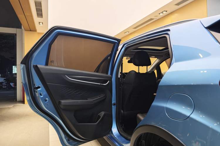 Used Geely Auto Vision X3 2021 PRO 1.5L CVT Deluxe Model