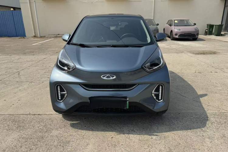 Used Chery QQ Little Ant 2022 Revised Version Sweet Pink Edition Half-Sugar Version Lithium Iron Phosphate 30.7 kWh 30 kW 301 km Exterior 1